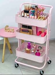 ESTANTE CON RUEDA MULTIUSOS.